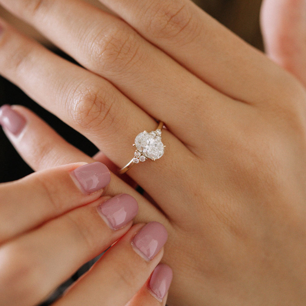 1.5 CT Oval Moissanite Diamond Cluster Engagement Ring