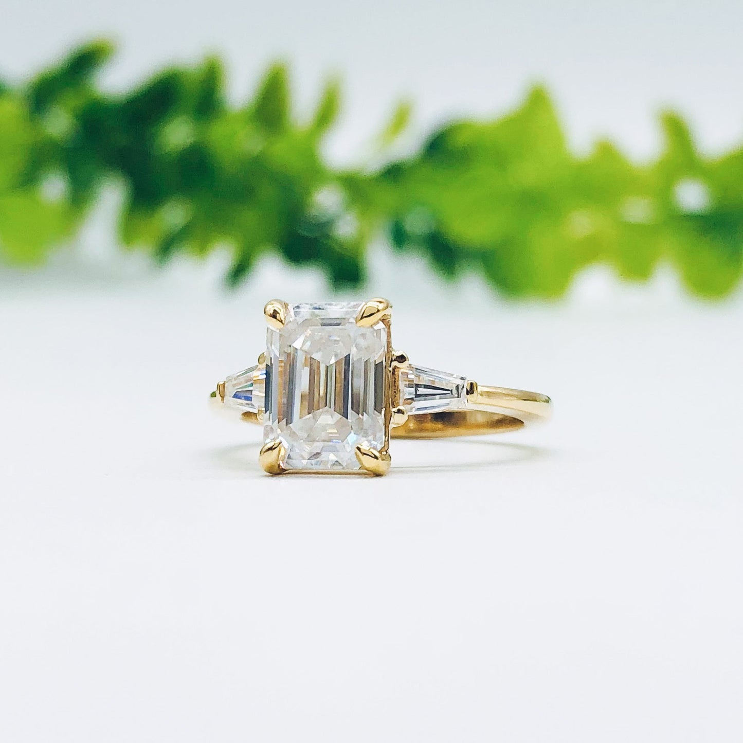 1.9 CT Emerald Moissanite Diamond Three Stones Engagement Ring