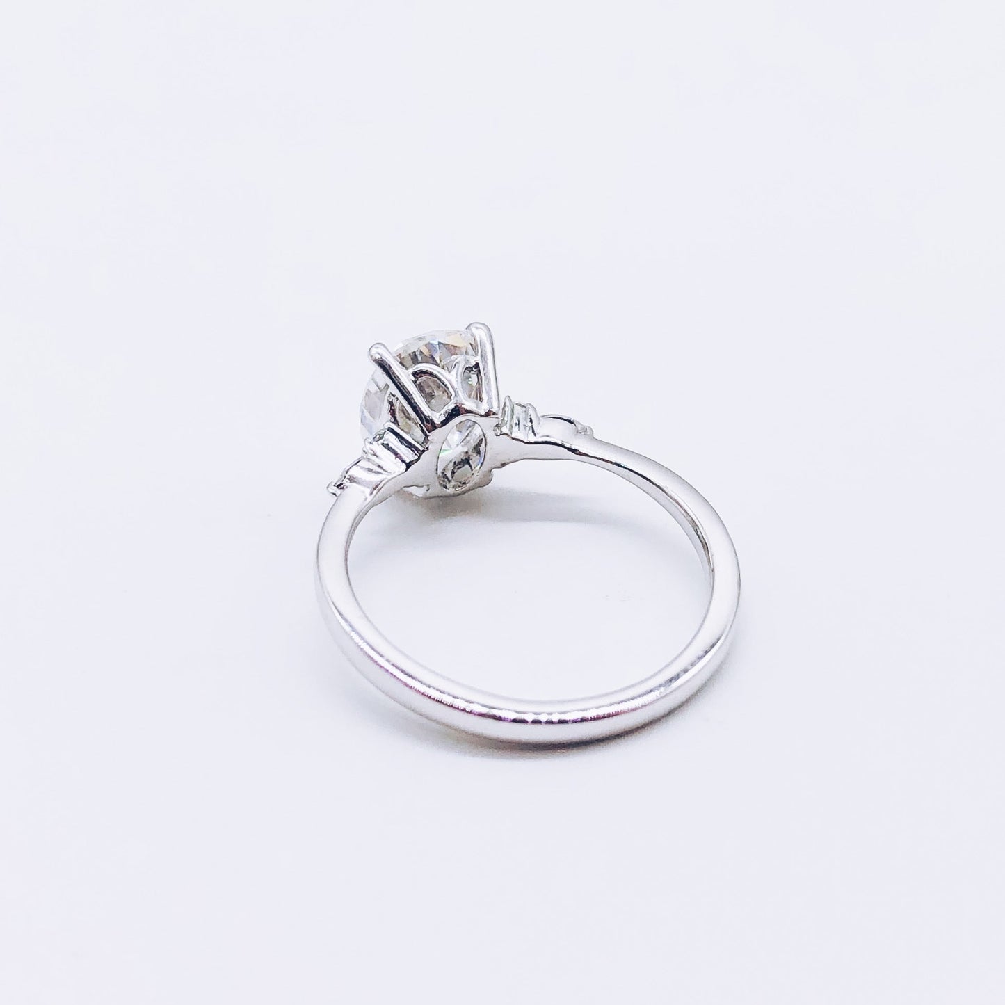 1.91 CT Oval Moissanite Diamond Cluster Engagement Ring