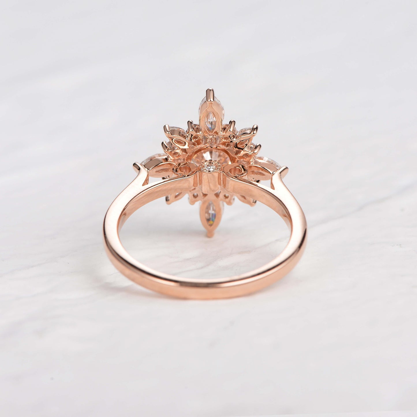0.7 CT Round Moissanite Diamond Cluster Halo Engagement Ring