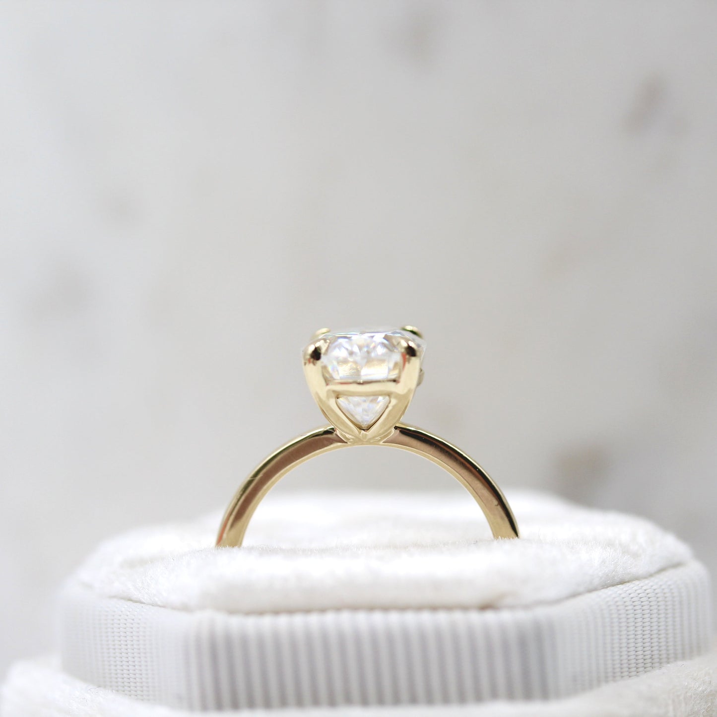 3.50 CT Oval Moissanite Diamond Solitaire Engagement Ring