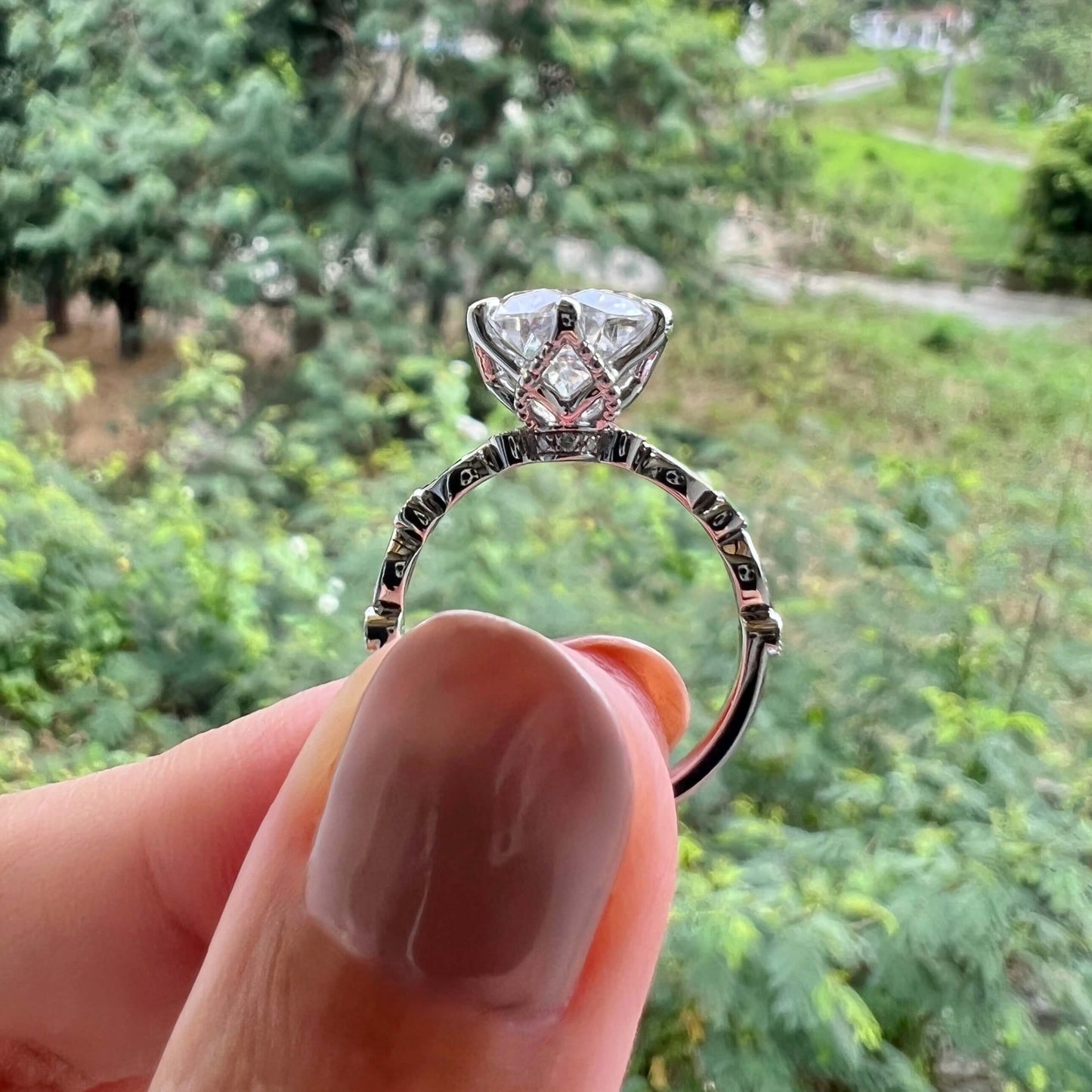 4.11 CT Round Moissanite Diamond Solitaire Engagement Ring