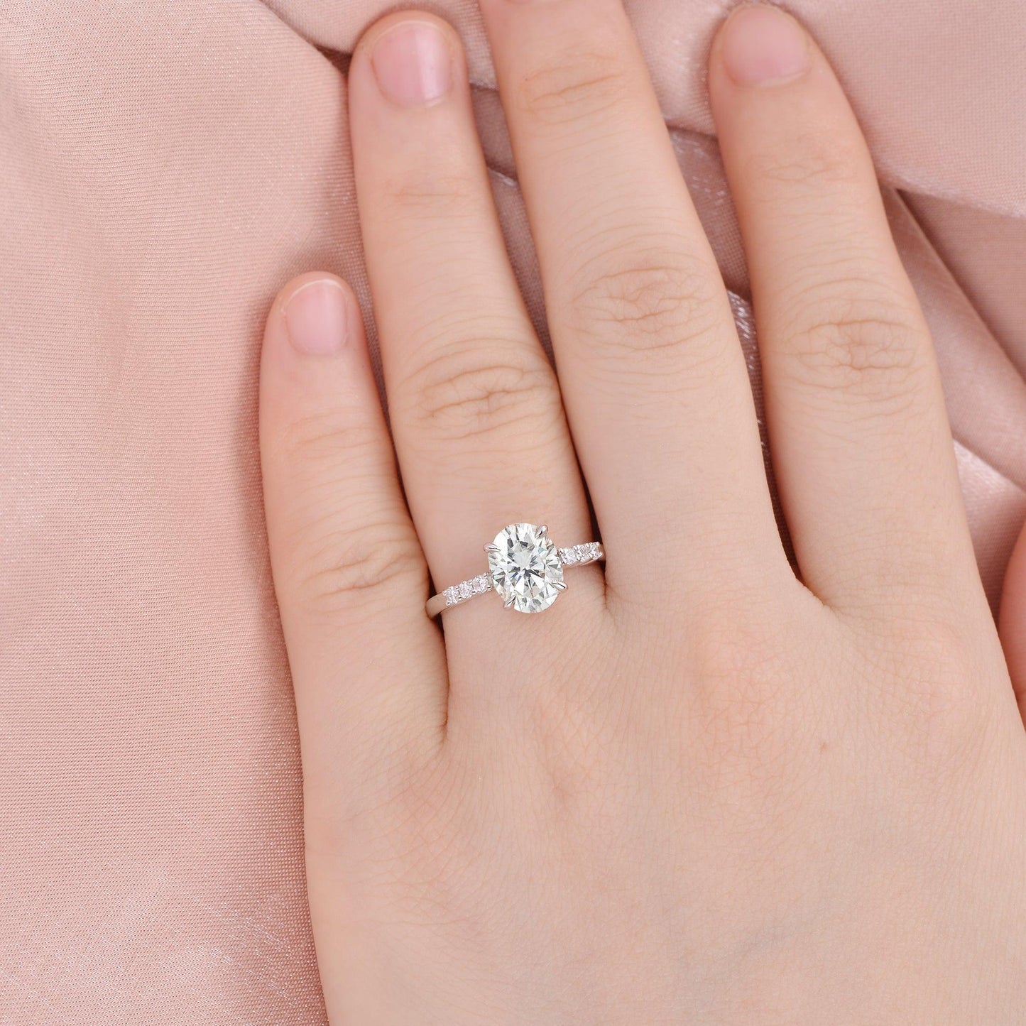 1.91 CT Oval Moissanite Diamond Solitaire Engagement Ring