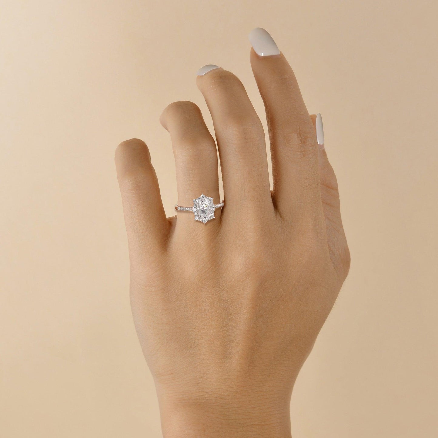1.33 CT Oval Moissanite Diamond Cluster Halo Engagement Ring