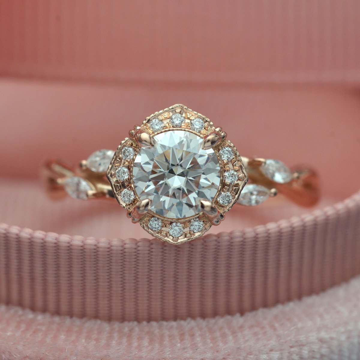 1.0 CT Round Moissanite Diamond Vintage Engagement Ring