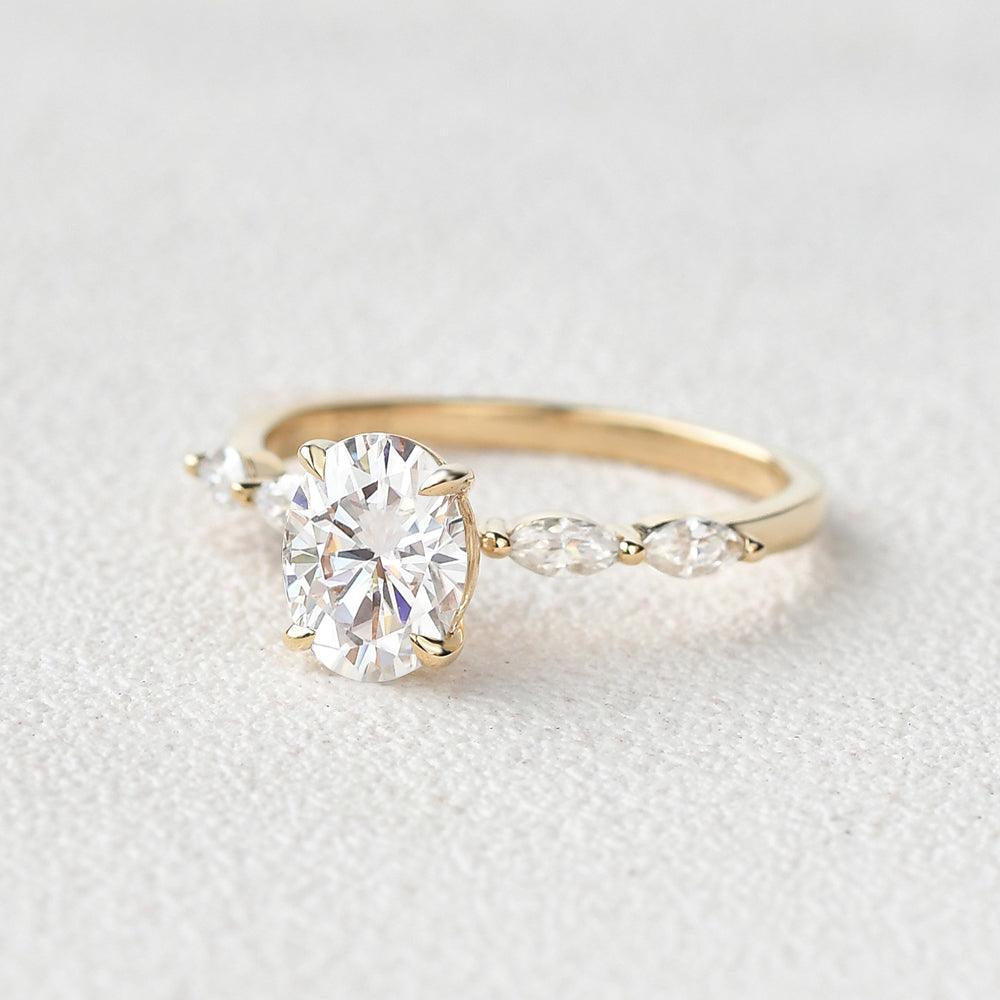 1.33 CT Oval Moissanite Diamond Solitaire Engagement Ring