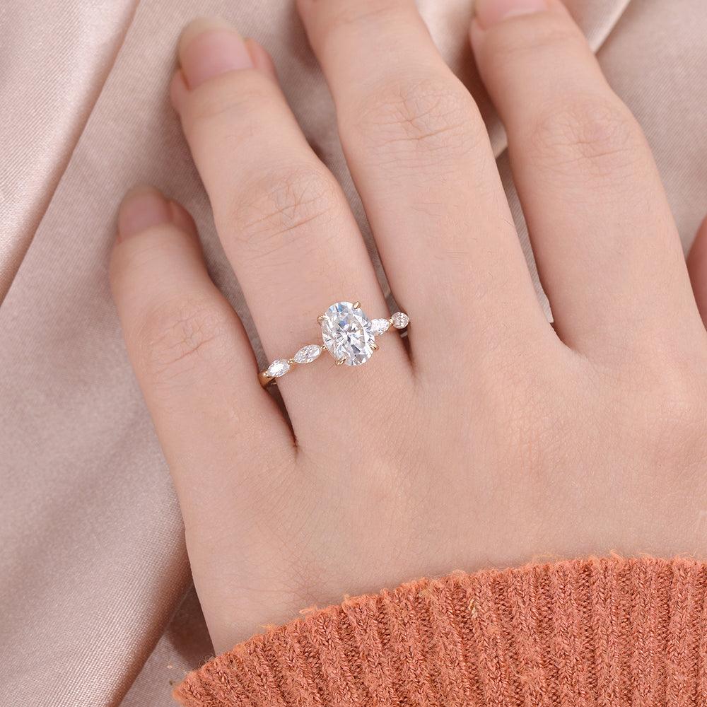 1.33 CT Oval Moissanite Diamond Solitaire Engagement Ring