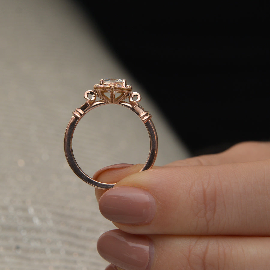 1.33 CT Oval Moissanite Diamond Vintage Engagement Ring
