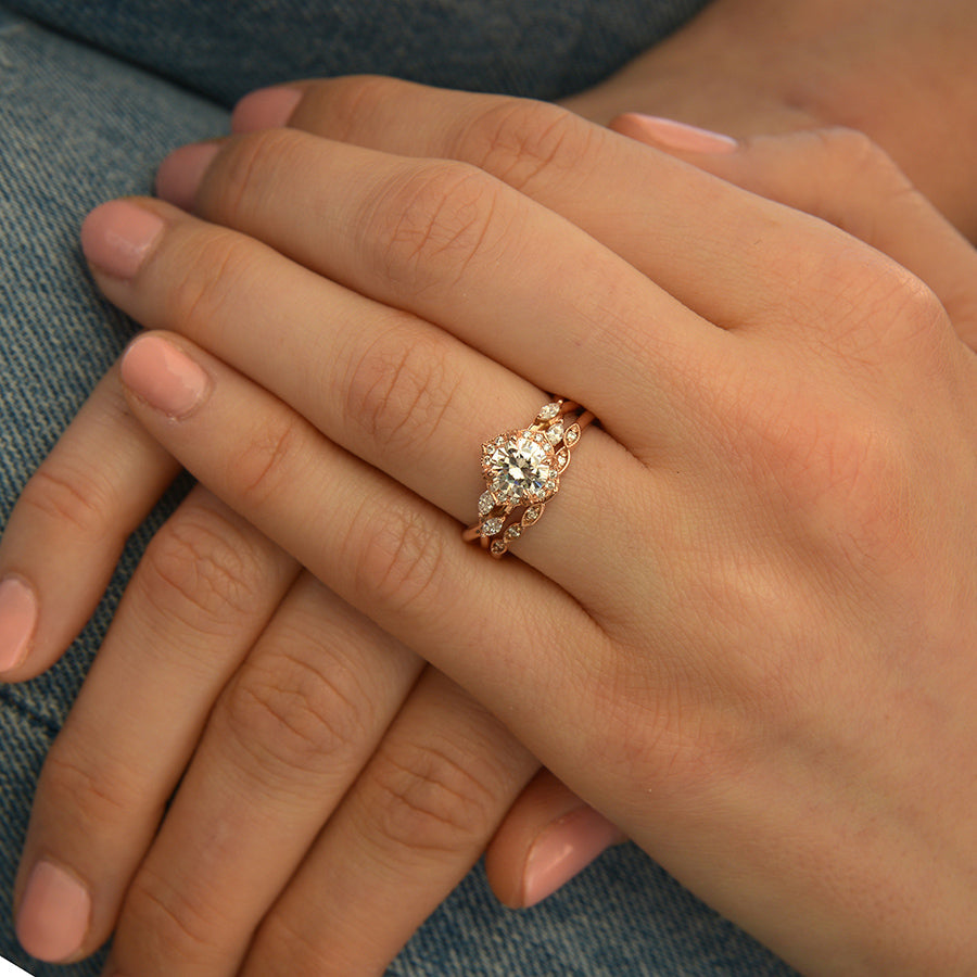 1.0 CT Round Moissanite Diamond Vintage Engagement Ring