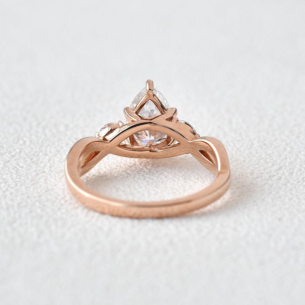 1.52 CT Pear Moissanite Diamond Cluster Engagement Ring