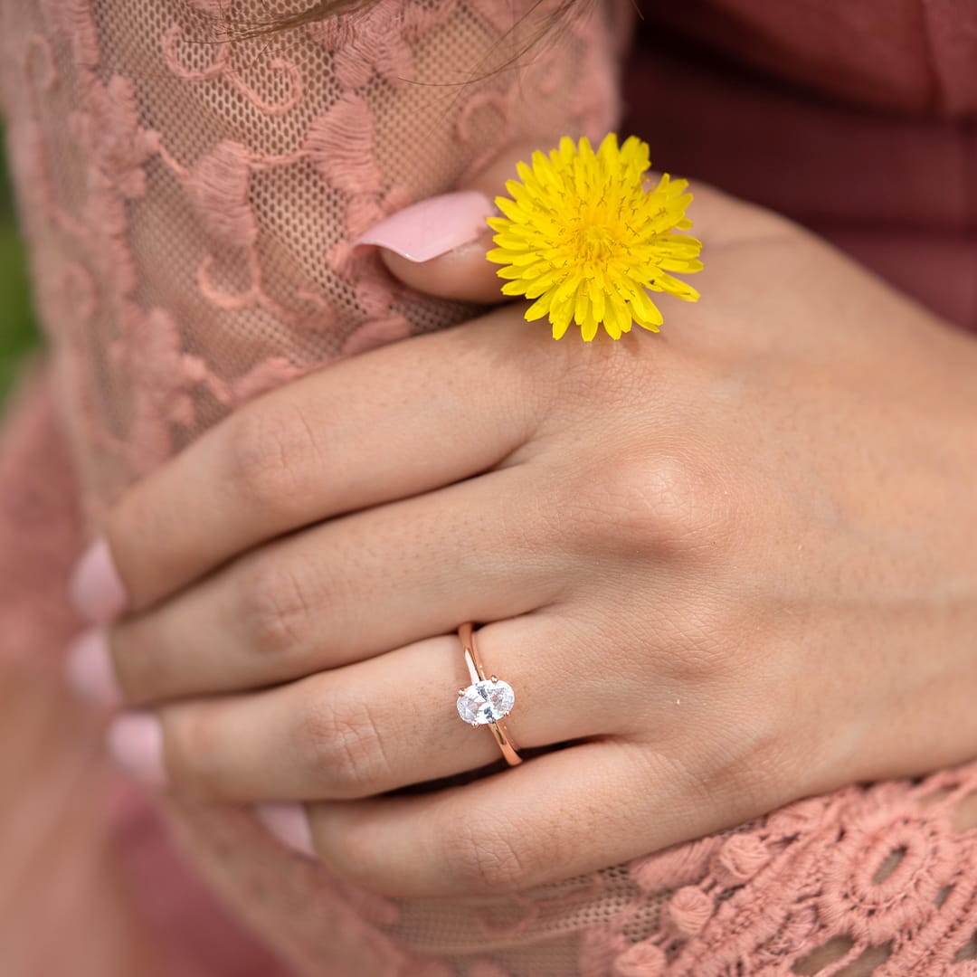 1.33 CT Oval Moissanite Diamond Solitaire Engagement Ring