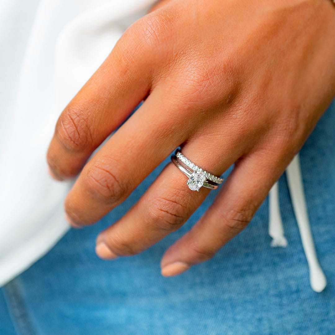 1.33 CT Oval Moissanite Diamond Solitaire Engagement Ring