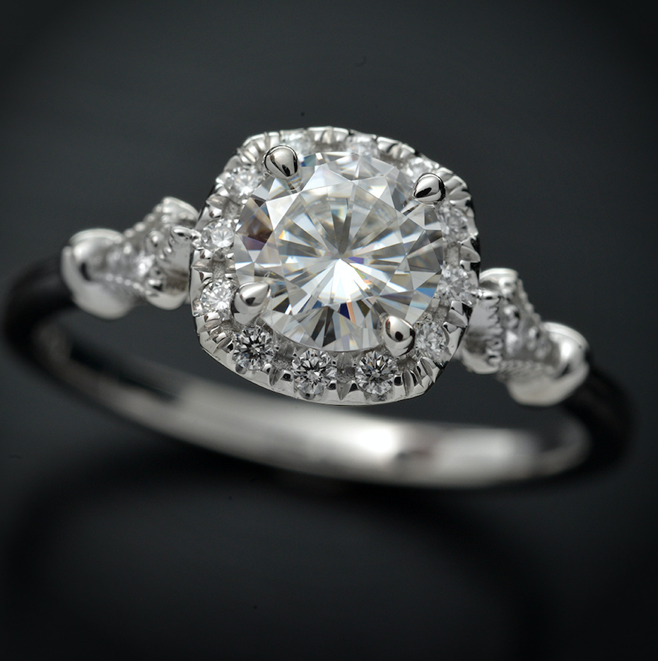 1.1 CT Round Moissanite Diamond Vintage Halo Engagement Ring