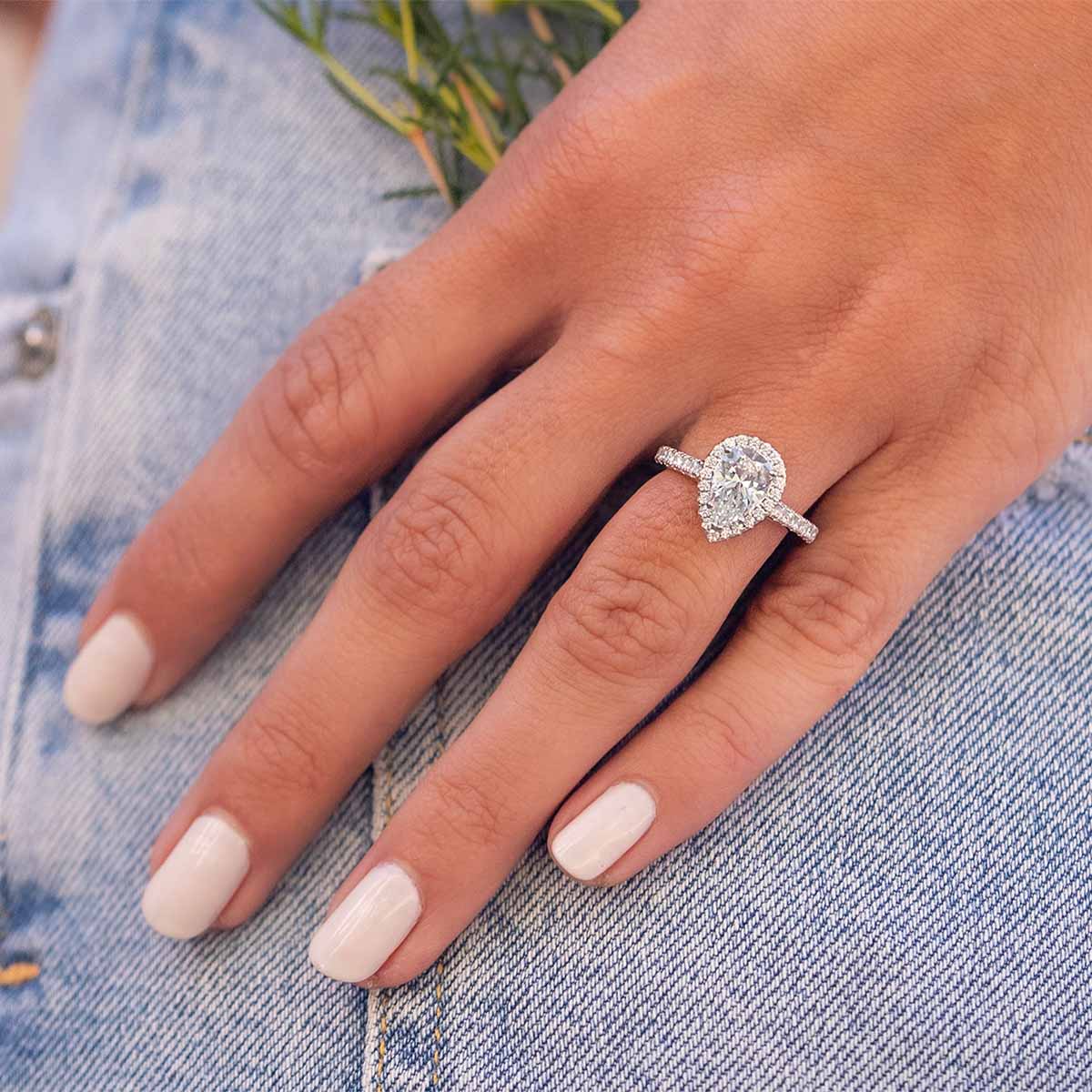 1.33 CT Pear Moissanite Diamond Halo Engagement Ring