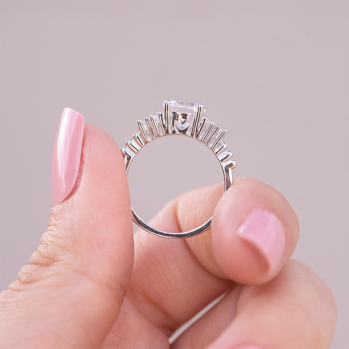2.0 CT Round Moissanite Diamond Cluster Engagement Ring