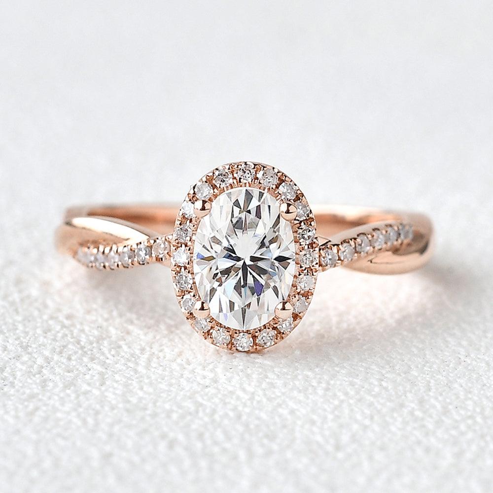 1.33 CT Oval Moissanite Diamond Halo Engagement Ring