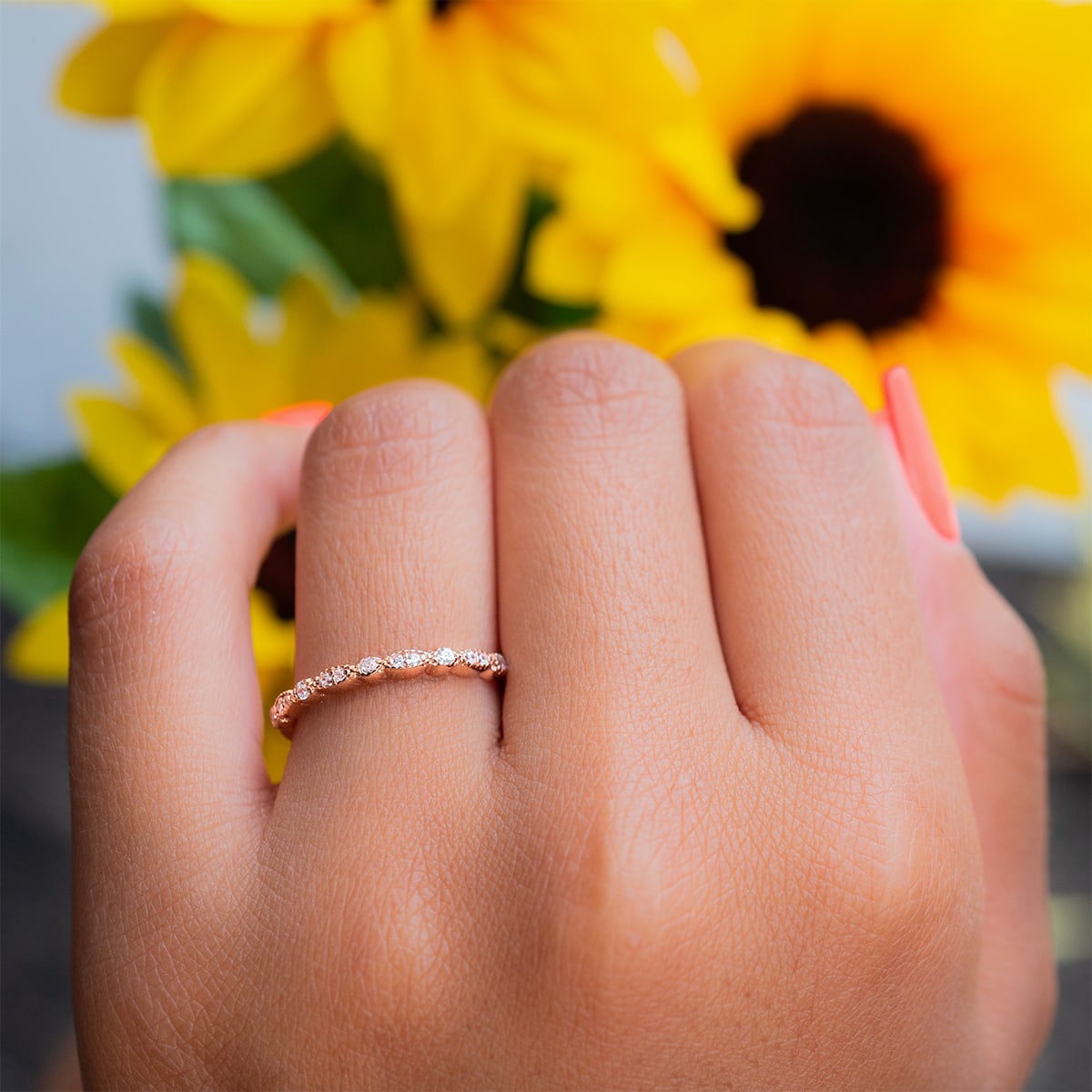 0.16 CT Round Moissanite Diamond Milgrain Wedding Band