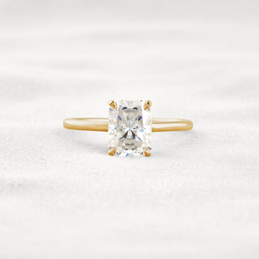 2.3 CT Radiant Cut Solitaire Moissanite Diamond  Engagement Ring