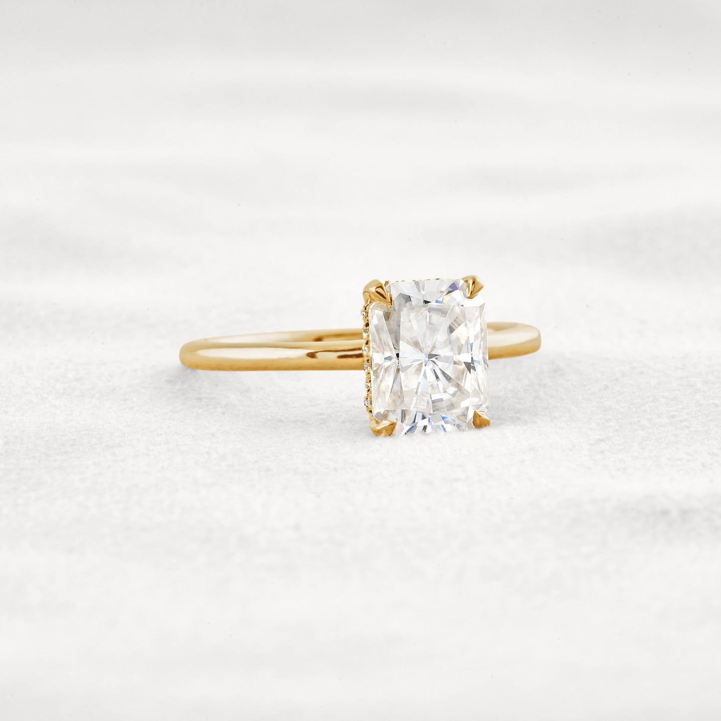 2.3 CT Radiant Cut Solitaire Moissanite Diamond  Engagement Ring