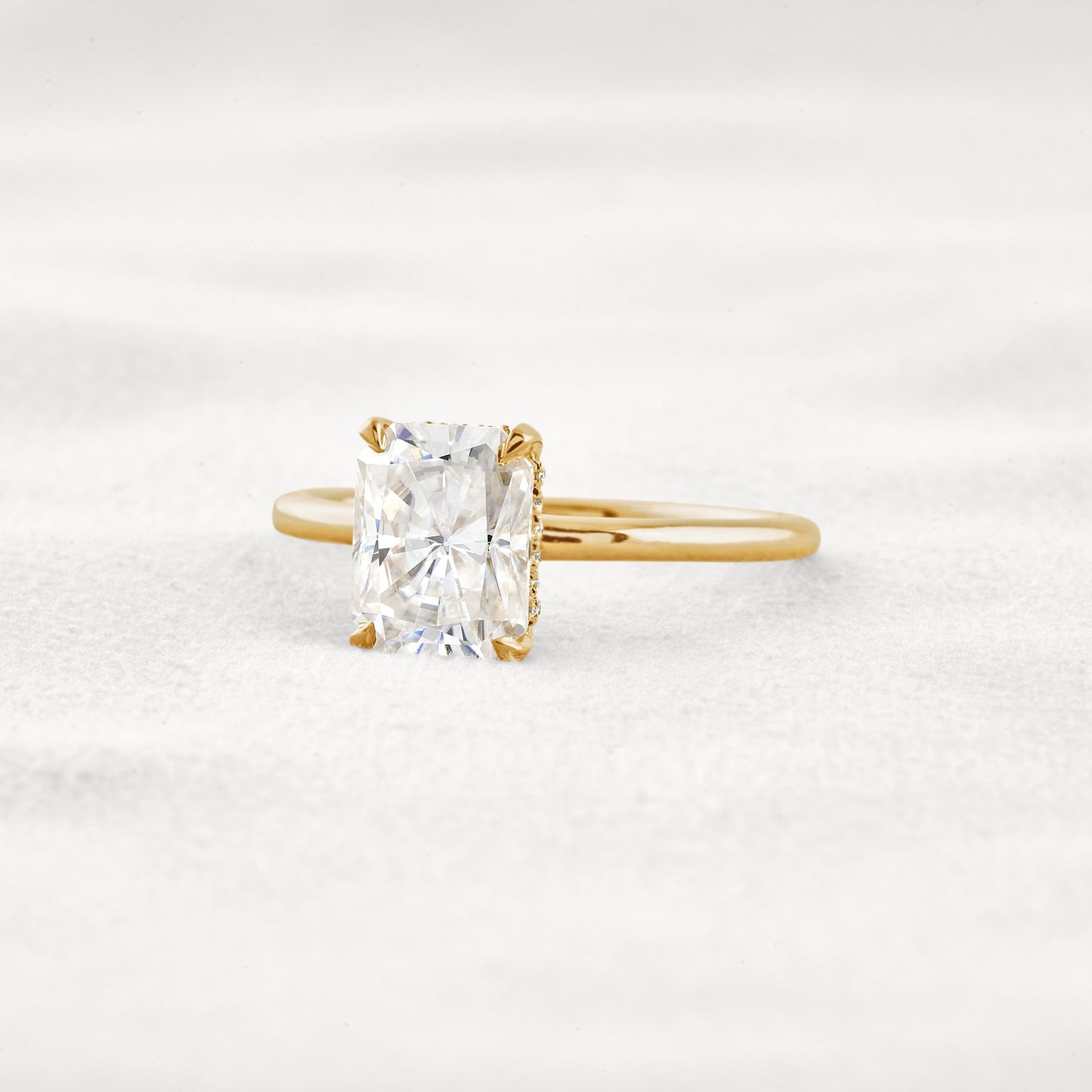 2.3 CT Radiant Cut Solitaire Moissanite Diamond  Engagement Ring