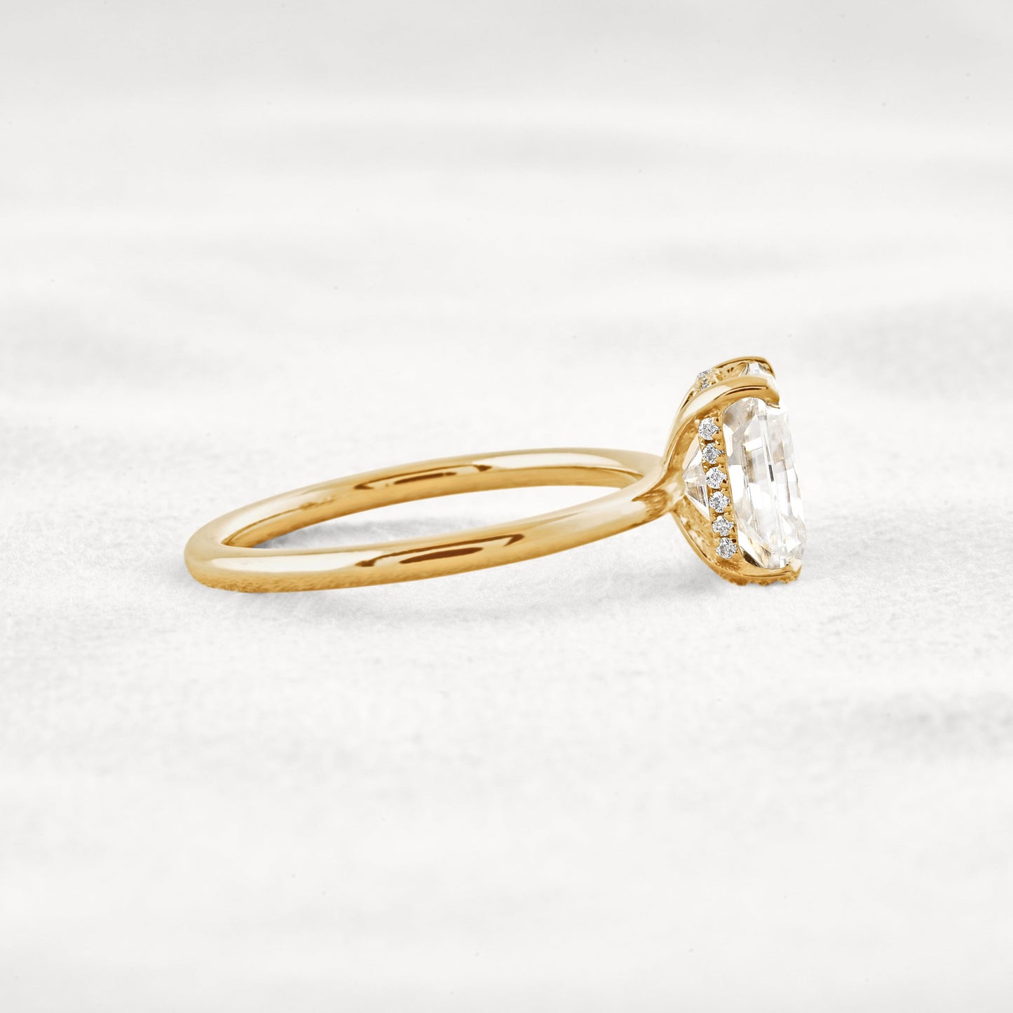 2.3 CT Radiant Cut Solitaire Moissanite Diamond  Engagement Ring