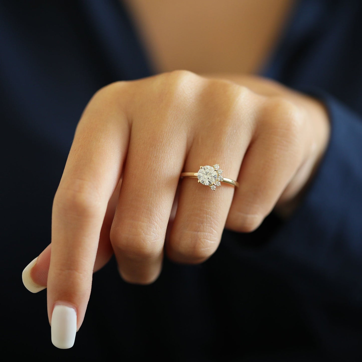 1.0 CT Round Moissanite Diamond Cluster Engagement Ring