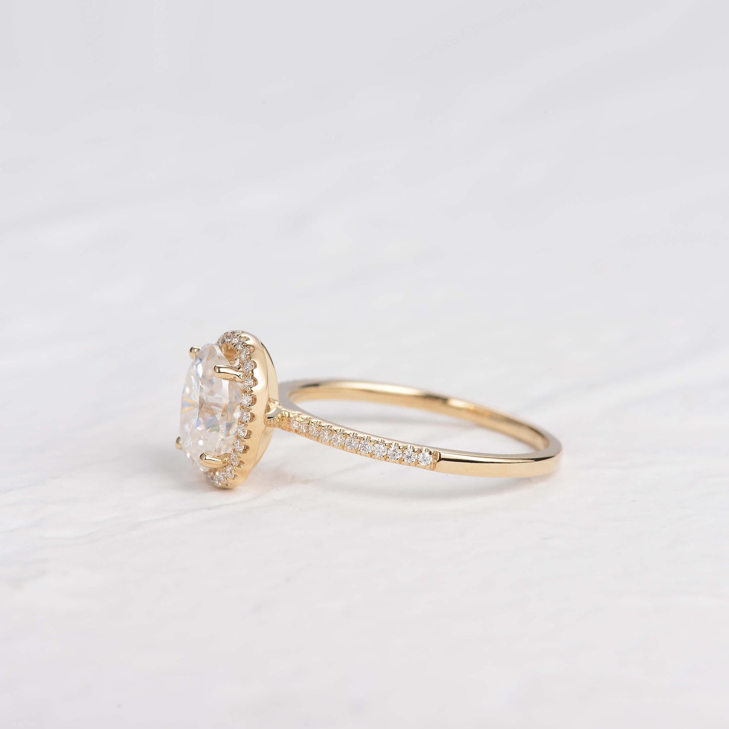 1.91 CT Oval Moissanite Diamond Halo Engagement Ring
