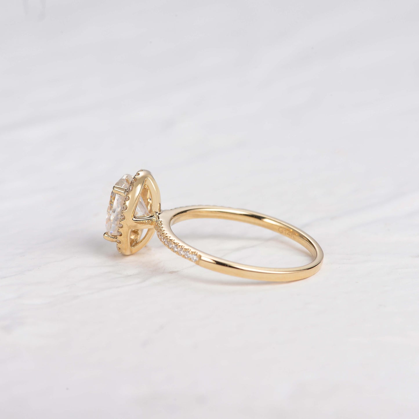 1.91 CT Oval Moissanite Diamond Halo Engagement Ring