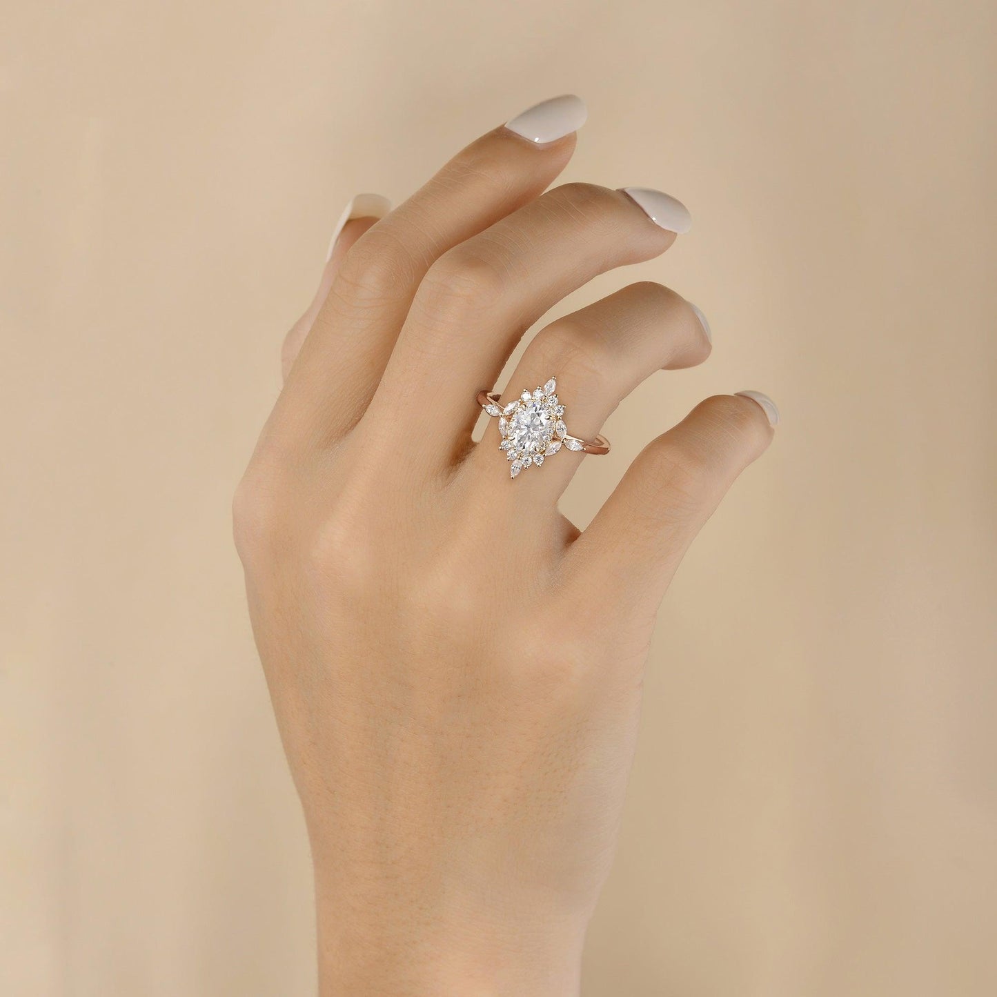0.95 CT Oval Moissanite Diamond Cluster Engagement Ring