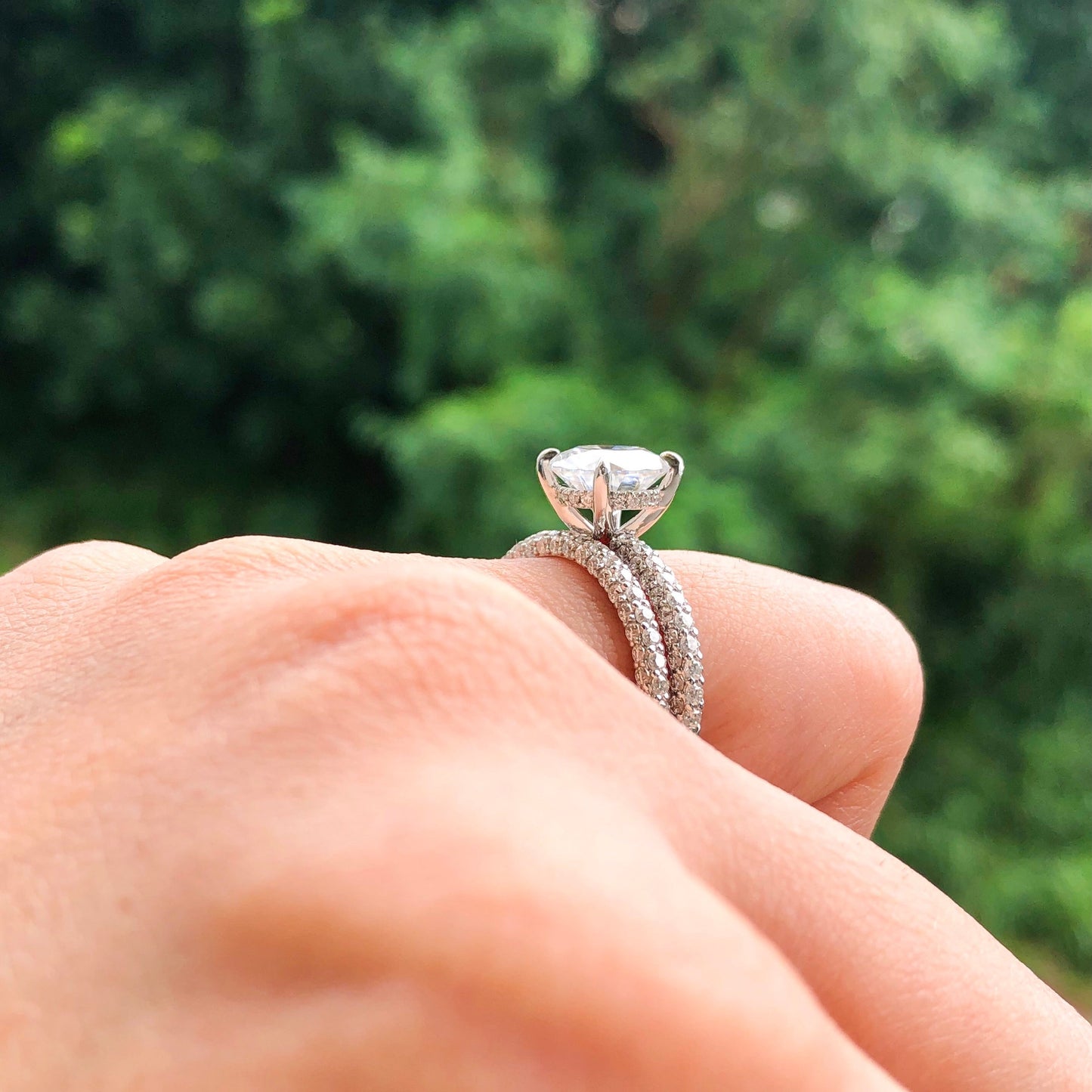 1.85 CT Round Moissanite Diamond Solitaire Engagement Ring
