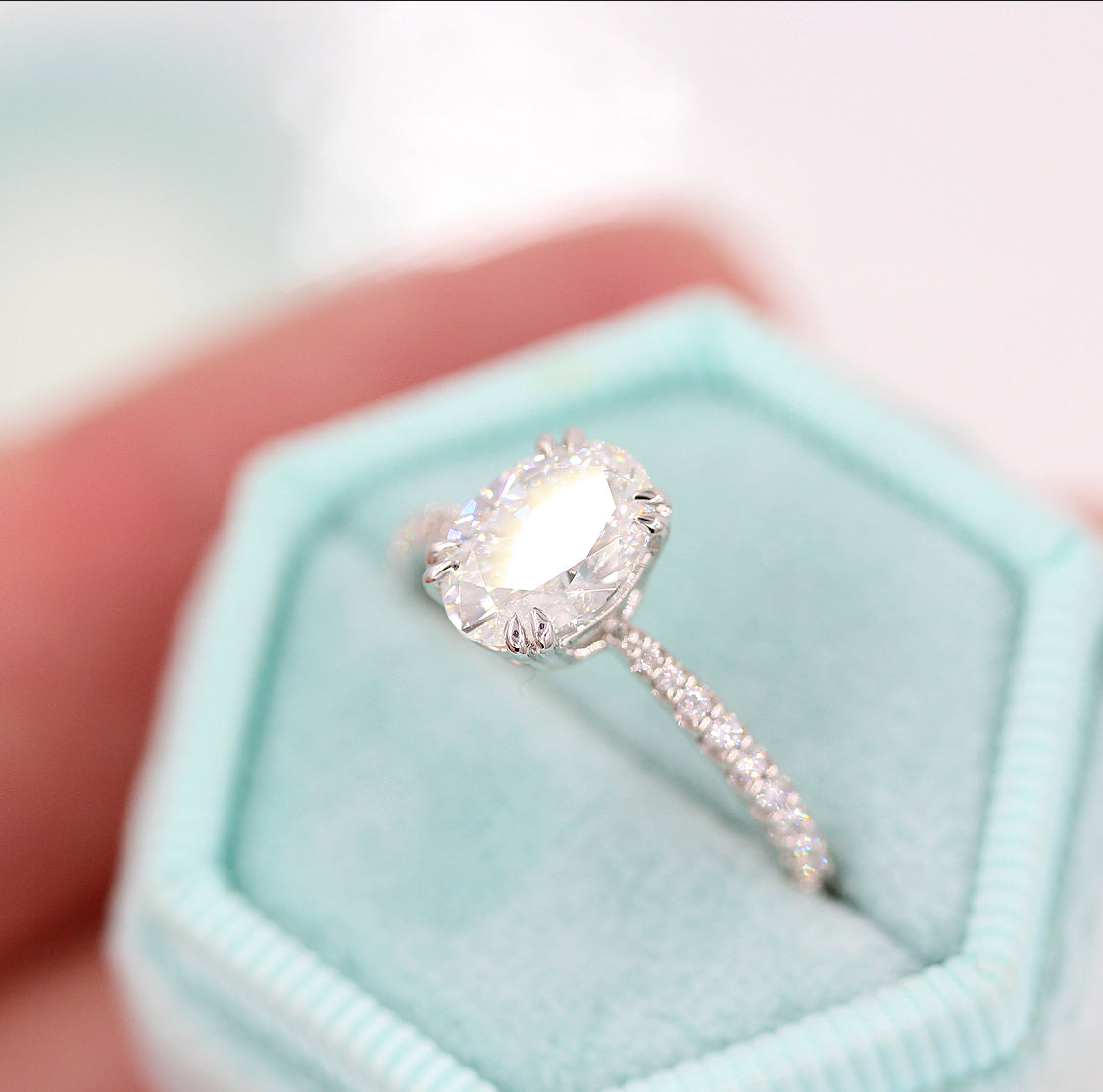 1.91 CT Oval Moissanite Diamond Solitaire Engagement Ring