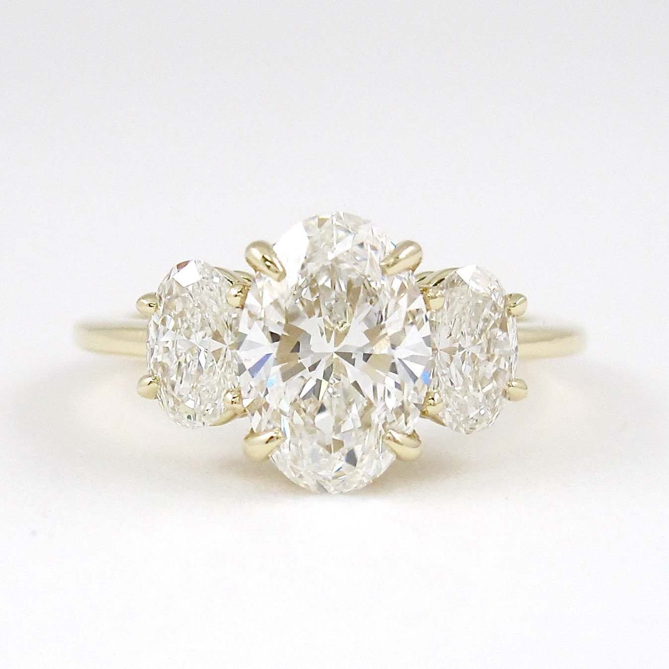4.0 CT Oval Moissanite Diamond Three Stones Engagement Ring