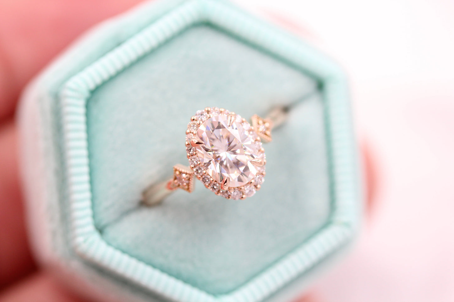 1.45 CT Oval Moissanite Diamond Halo Engagement Ring