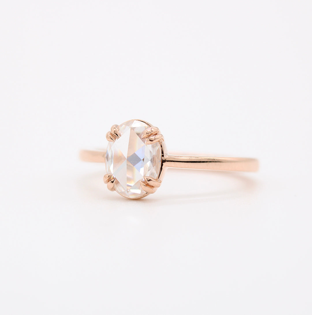 1.33 CT Oval Moissanite Diamond Solitaire Engagement Ring