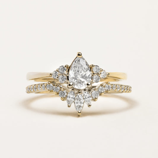 0.5 CT Pear Moissanite Cluster Bridal Ring Set